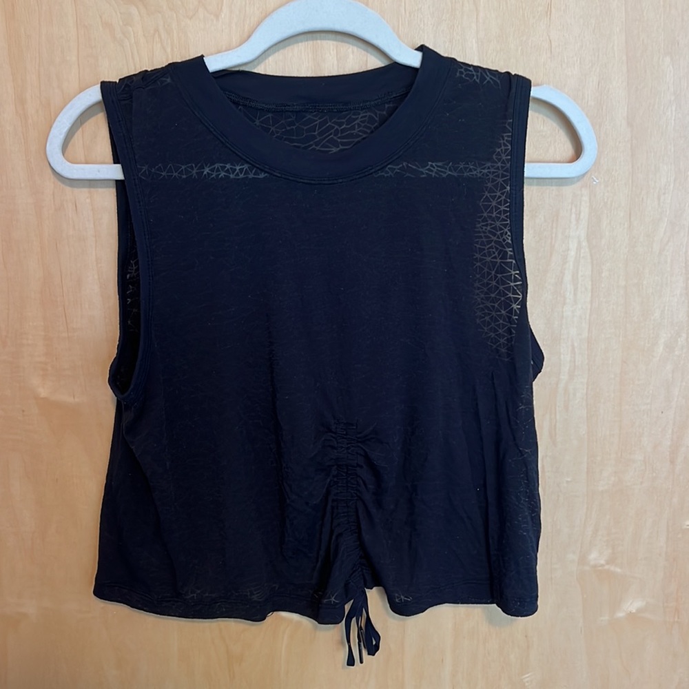 Lululemon Size 8 Black Tank Top